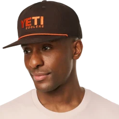 YETI Coolers® pet met platte klep