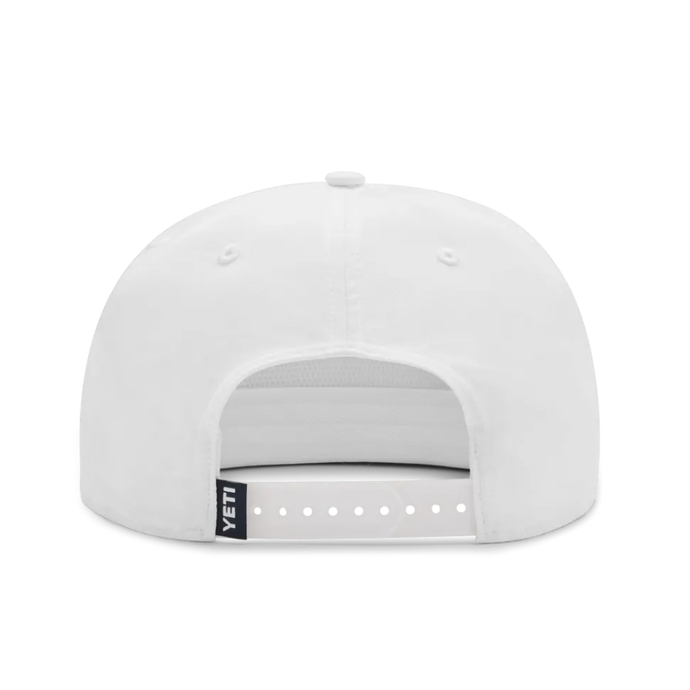YETI Coolers® Wildly Stronger pet met platte klep en touwversiering